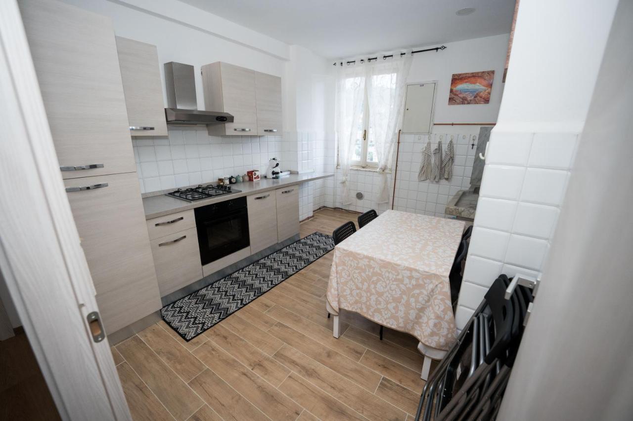 Intero Appartamento A Genova Bagian luar foto